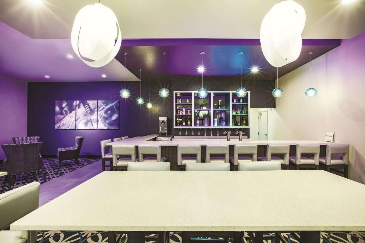 La Quinta By Wyndham Mcallen La Plaza Mall Bagian luar foto