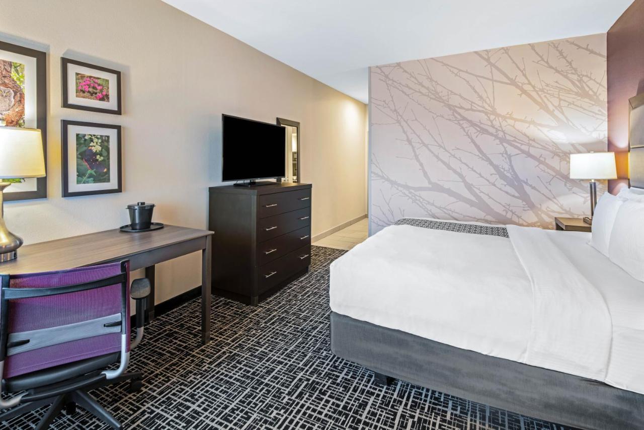 La Quinta By Wyndham Mcallen La Plaza Mall Bagian luar foto